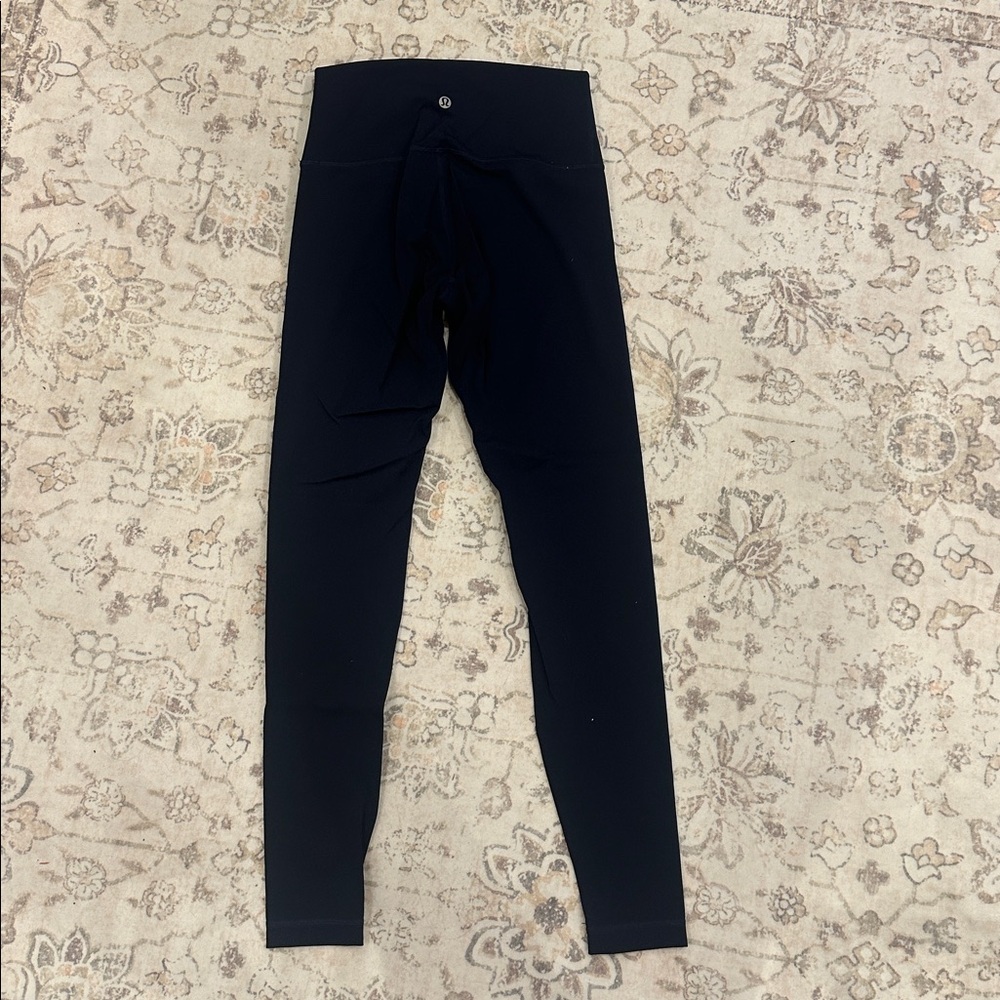 Navy Blue Lulu Lemon Leggings - Picture 2 of 4